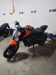 KTM 890 Duke 2021
