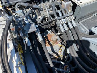 Εκσκαφέας Με Ερπύστριες Liebherr 2016 956-thumb-5