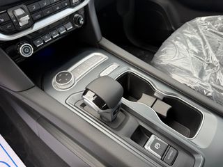 Foton Tunland G7 2026 AUTO/DIESEL/ΔΕΡΜΑ/ΟΡΟΦΗ/18"ΖΑΝΤΕΣ-thumb-16