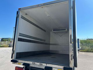Ψυγείο Mercedes-Benz 2013 816 ATEGO-thumb-23