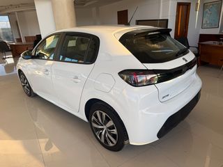 Peugeot 208 2020 Peugeot 208 1.5  diesel-thumb-4