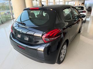 Peugeot 208 2019-thumb-3