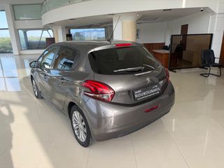 Peugeot 208 2018 Peugeot 208 1.2 e-VTi Style-thumb-3