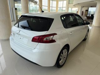 Peugeot 308 2017 Peugeot 308 1.2 e-THP Style-thumb-3