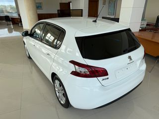 Peugeot 308 2017 Peugeot 308 1.2 e-THP Style-thumb-4
