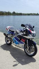 Suzuki GSX-R 750 1998 SRAD