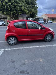Peugeot 107 2006