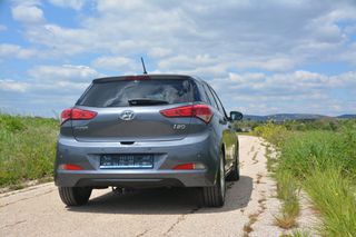 Hyundai i 20 2016-thumb-6
