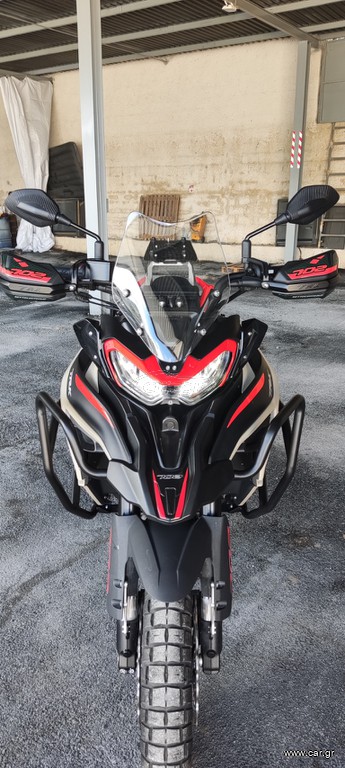 Benelli TRK 702 2024 X