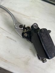 Τρόμπα φρένου μπροστά Cb400sf