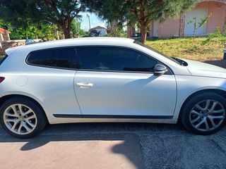 Volkswagen Scirocco 2009 1.4 TSI 160 HP-thumb-1