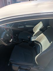 Volkswagen Scirocco 2009 1.4 TSI 160 HP-thumb-3
