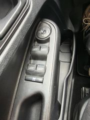 Ford B-Max 2014 1.0 ECOBOOST START/STOP TITANIUM - NAVI - SYNC-thumb-2