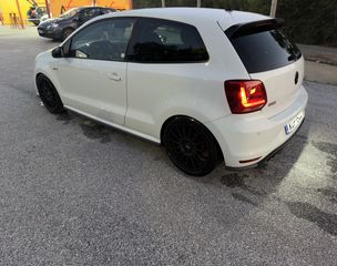 Volkswagen Polo 2016 GTI 1.8 192ps-thumb-5