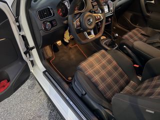 Volkswagen Polo 2016 GTI 1.8 192ps-thumb-10