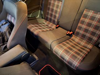 Volkswagen Polo 2016 GTI 1.8 192ps-thumb-13
