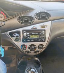 Ford Focus 2001 TREND 3D-thumb-2