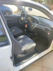 Ford Focus 2001 TREND 3D-thumb-11
