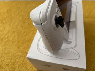 Asus ROG Xbox Ally-thumb-2