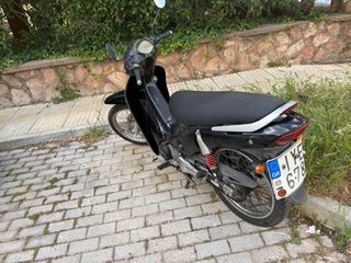 Modenas Kriss 2005