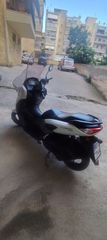 Yamaha NMAX 2023