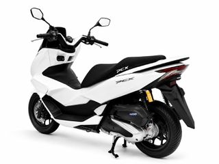 Honda PCX 125 2025 NEW,ABS , ΟΘΟΝΗ ΠΛΟΥΣΙΟ ΜΟΝΤΕΛΟ ΚΑΤΑΣΤΑΣΗ ΚΑΙΝΟΥΡΓΗ-thumb-6