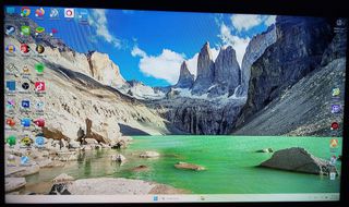 Υπολογιστή PC με WINDOWS 11 PRO 64 BIT CPU i5-4460 γραφικά Intel HD 4600 4K ανάλυση 
256GB Kingston SSD 8GB RAM