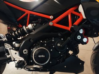Aprilia Dorsoduro 2019 DORSODURO 900-thumb-8