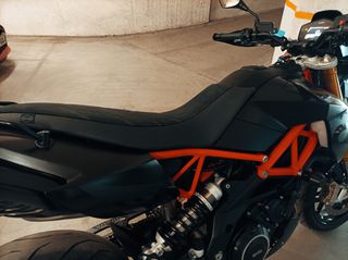 Aprilia Dorsoduro 2019 DORSODURO 900-thumb-11