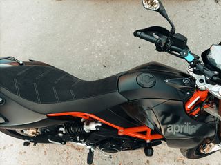 Aprilia Dorsoduro 2019 DORSODURO 900-thumb-5