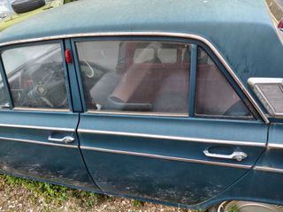 Ford Cortina 1965 consul-thumb-19