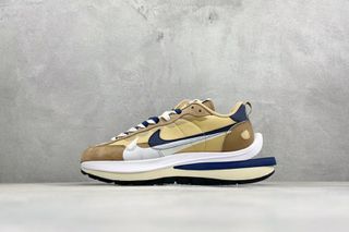 Nike Vaporwaffle sacai Sail Gum High Quality Made in Malaisia