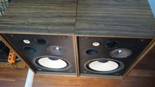 Ηχεία akai sw 156-thumb-3
