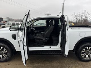 Ford Ranger 2023-thumb-4