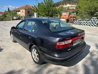 Seat Toledo 2004-thumb-2