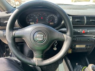 Seat Toledo 2004-thumb-9