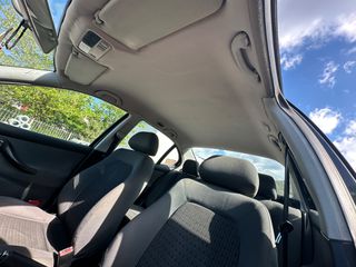 Seat Toledo 2004-thumb-14