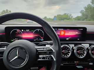 Mercedes-Benz A 180 2024 AMG LINE FACE LIFT-thumb-31