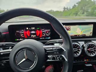 Mercedes-Benz A 180 2024 AMG LINE FACE LIFT-thumb-29