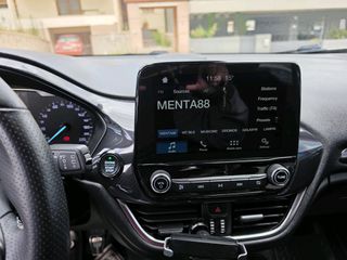 Ford Fiesta 2019 ST LINE-thumb-6