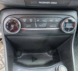 Ford Fiesta 2019 ST LINE-thumb-7