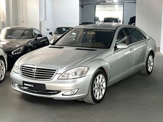 Mercedes-Benz S 600 2007 V12-thumb-7