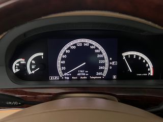Mercedes-Benz S 600 2007 V12-thumb-18