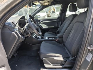 Audi Q3 2022 45 TFSIe plug-in hybrid 1.4-thumb-9