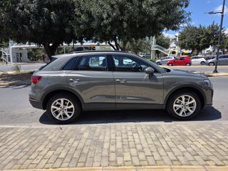 Audi Q3 2022 45 TFSIe plug-in hybrid 1.4-thumb-5
