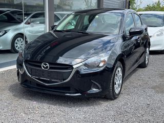 Mazda 2 2015