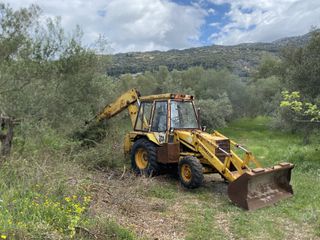 Εκσκαφέας-Φορτωτής JCB 1987 3cx-thumb-1