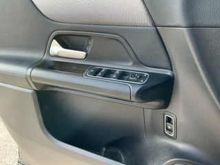 Mercedes-Benz GLA 200 2020 URBAN 7G-DCT - ΕΛΛΗΝΙΚΟ-thumb-29