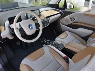 Bmw i3 2014 (i3 REX Comfort Pack Panorama)-thumb-14