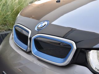 Bmw i3 2014 (i3 REX Comfort Pack Panorama)-thumb-10